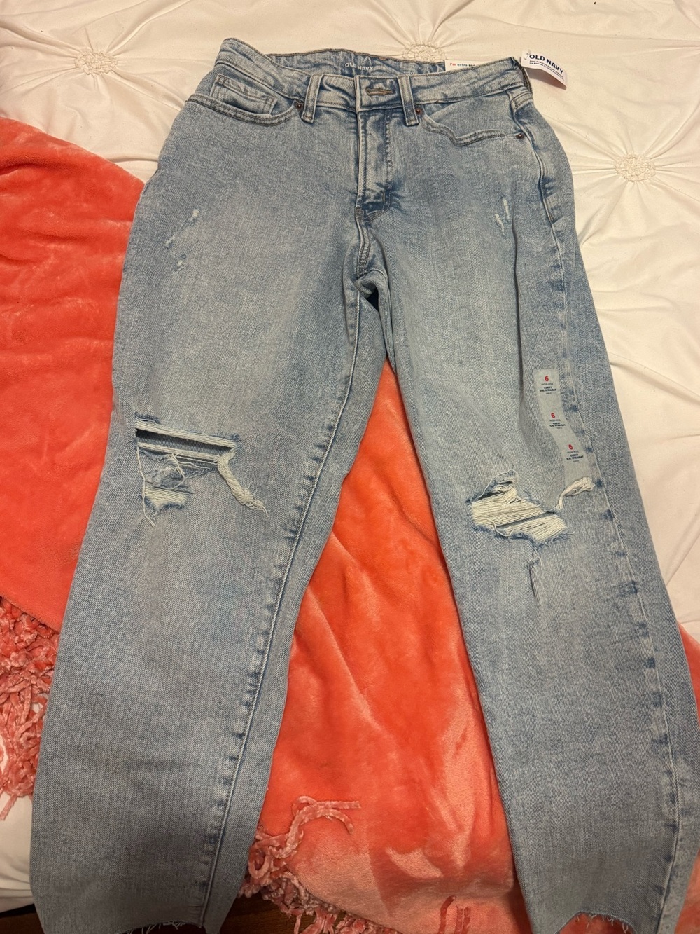 Light Blue Distressed Women’s Jeans Old Navy
